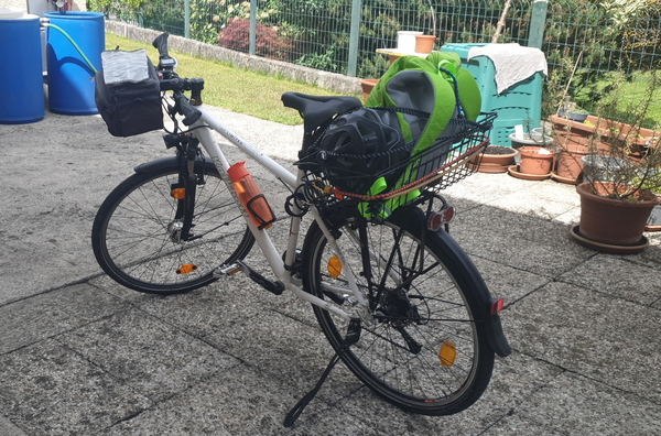 Mein bewährtes Trekkingbike ist einsatzbereit für den "Autofreien Tag am Attersee am 05.05.2024"